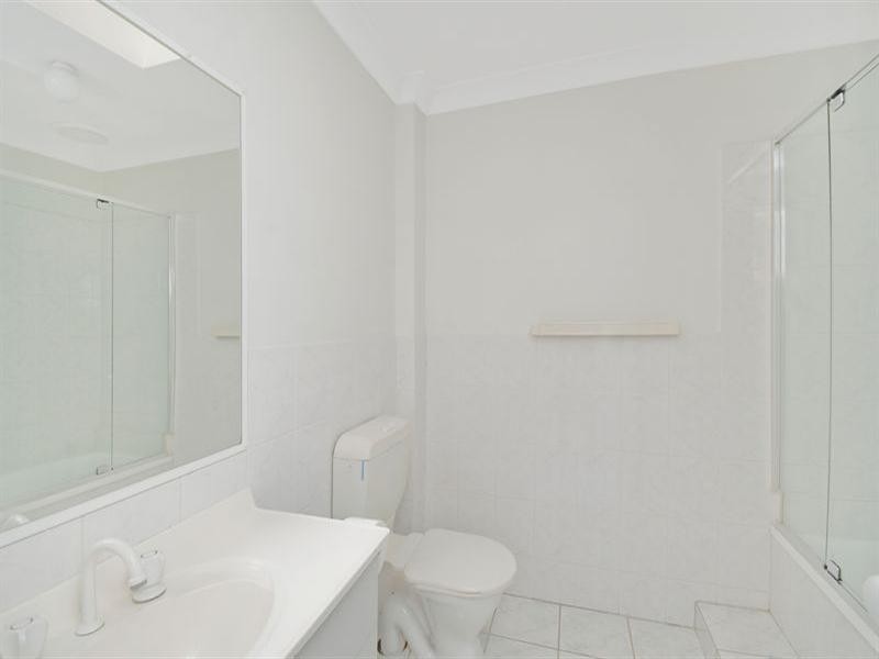 5/17 Cupania Place, Elanora QLD 4221