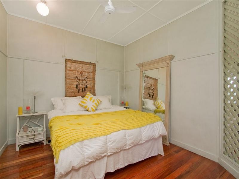 728 Pacific Parade, Currumbin QLD 4223