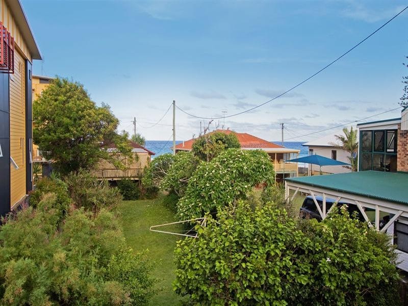 728 Pacific Parade, Currumbin QLD 4223