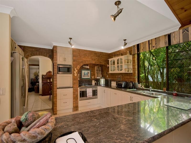 49 Dogwood Drive, Palm Beach QLD 4221