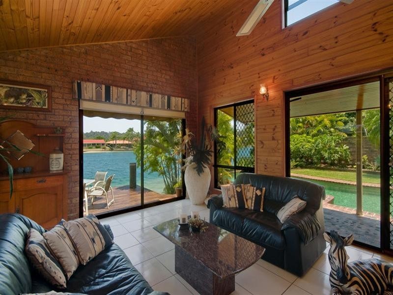 49 Dogwood Drive, Palm Beach QLD 4221