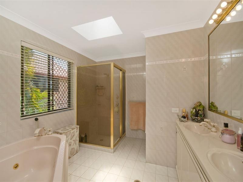 49 Dogwood Drive, Palm Beach QLD 4221