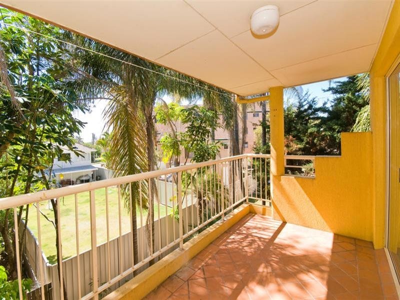 6/7 Twenty Seventh Avenue, Palm Beach QLD 4221