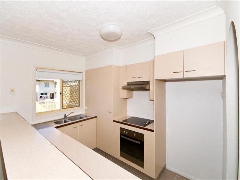 6/7 Twenty Seventh Avenue, Palm Beach QLD 4221