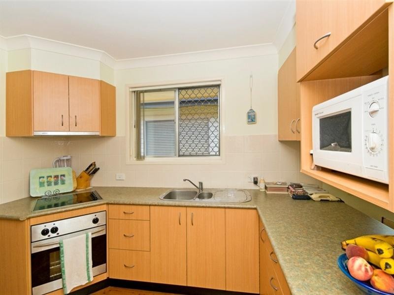 86 Leyte Avenue, Palm Beach QLD 4221