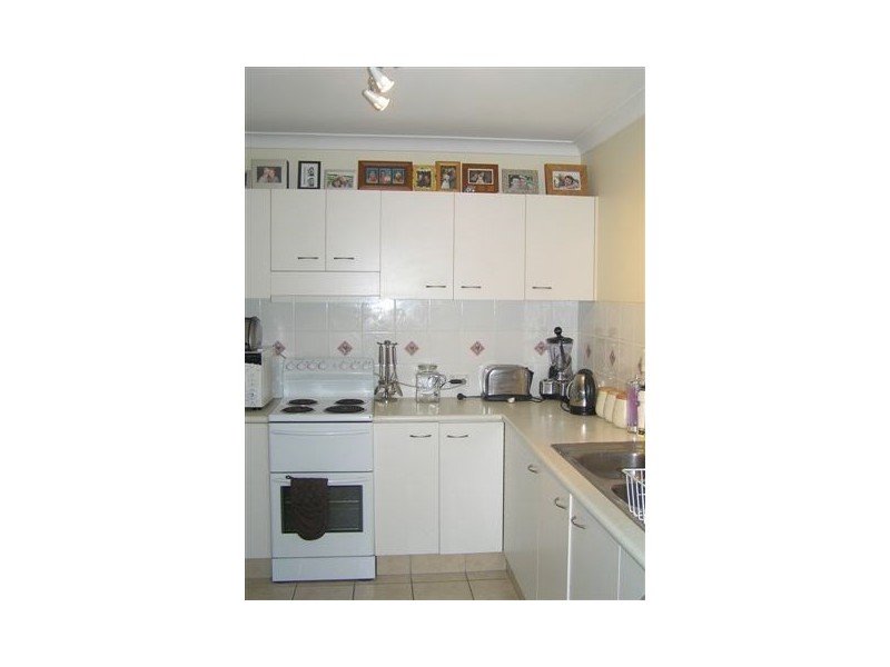 17 Tahiti Avenue, Palm Beach QLD 4221