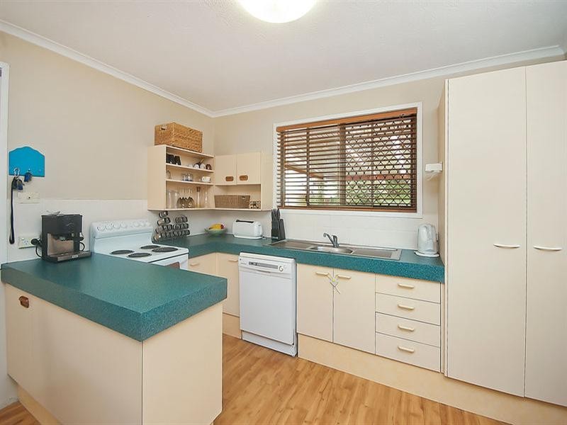 17 McKenzie Drive, Currumbin Waters QLD 4223