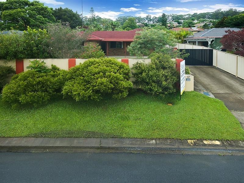 17 McKenzie Drive, Currumbin Waters QLD 4223