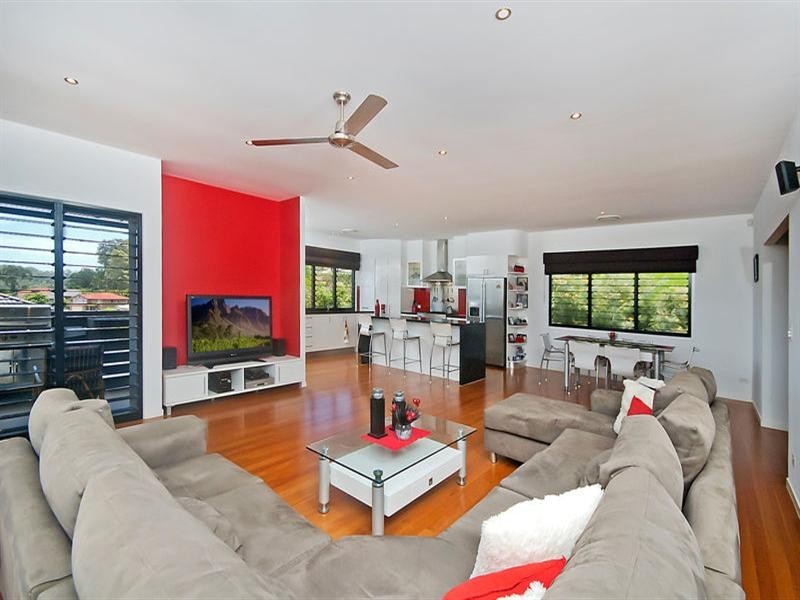 59 Sawtell Drive, Currumbin Waters QLD 4223