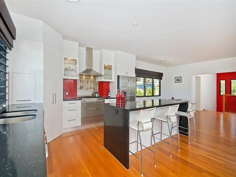 59 Sawtell Drive, Currumbin Waters QLD 4223