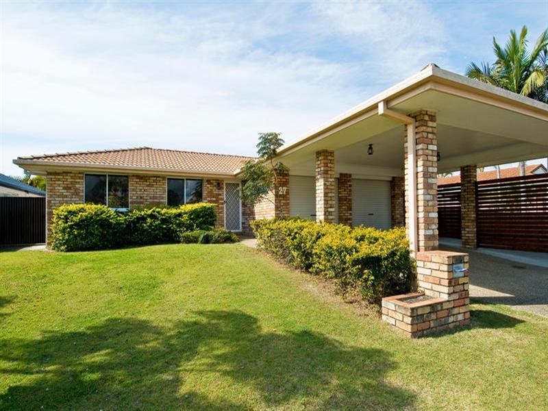 27 Bergamont Street, Elanora QLD 4221