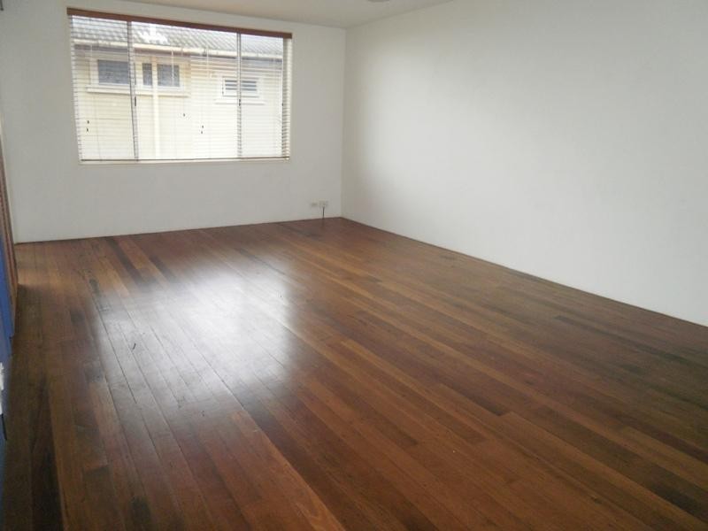 2/29 West Street, Burleigh Heads QLD 4220