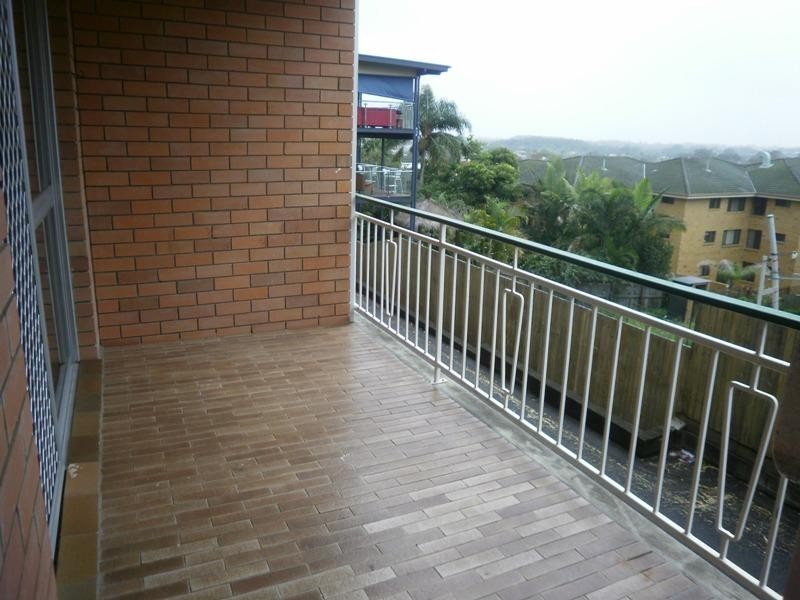 2/29 West Street, Burleigh Heads QLD 4220