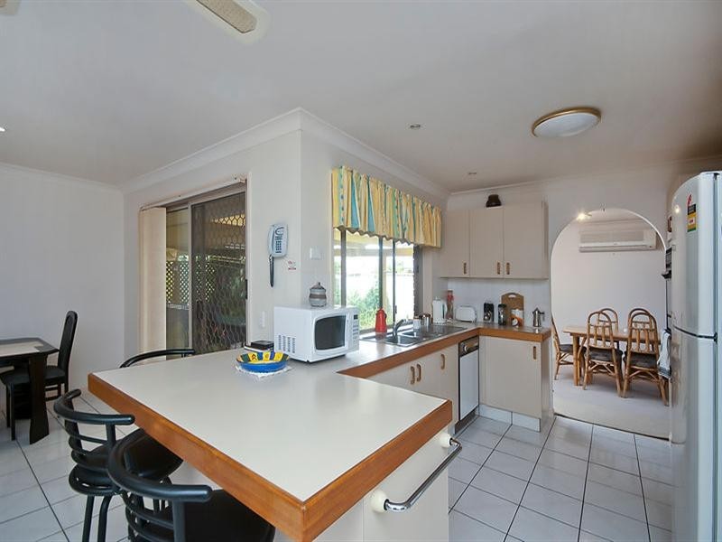 10 Agave Street, Elanora QLD 4221