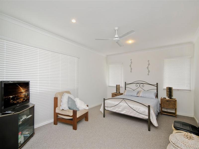 14 Staatz Court, Tallebudgera QLD 4228