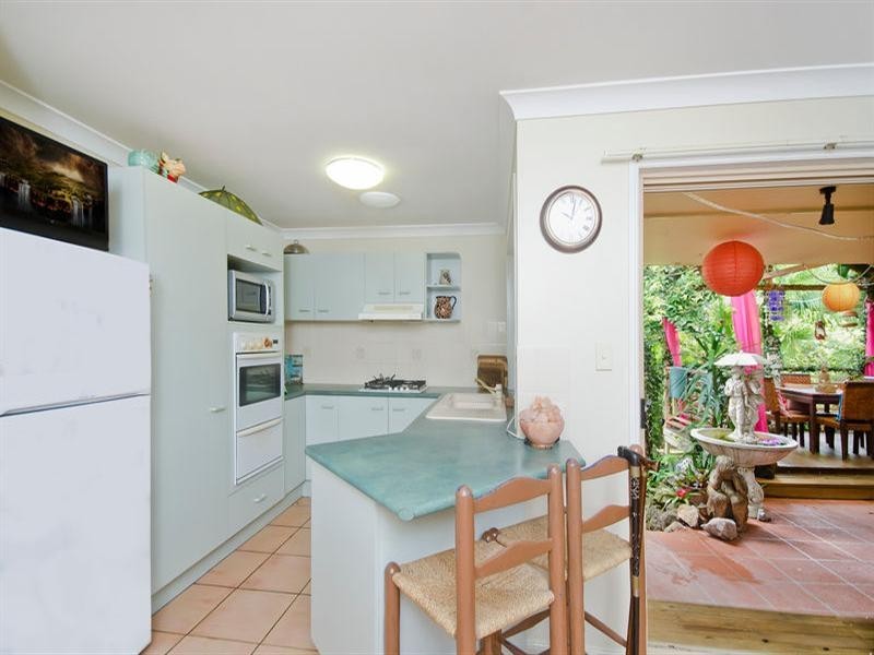 2 Bunbury Court, Elanora QLD 4221