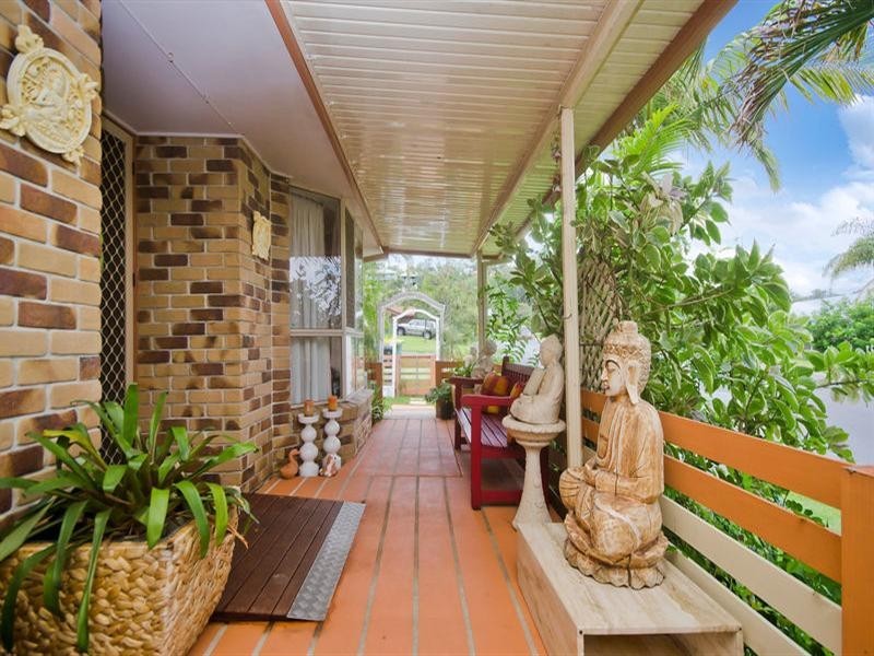 2 Bunbury Court, Elanora QLD 4221