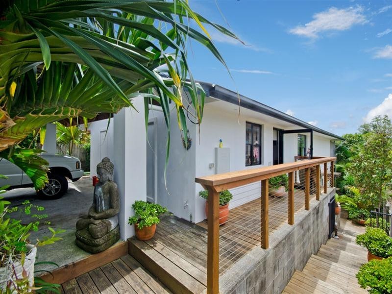 1001 Gold Coast Highway, Palm Beach QLD 4221