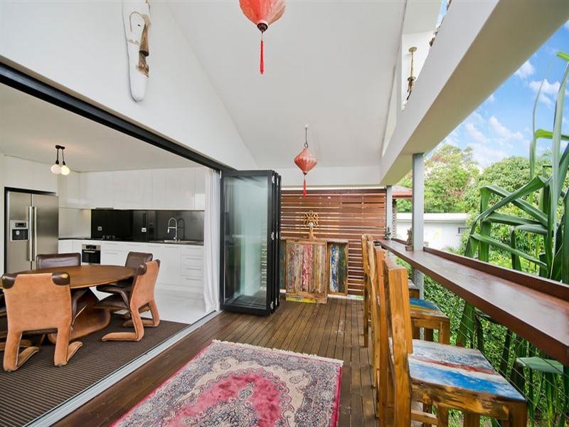 1001 Gold Coast Highway, Palm Beach QLD 4221