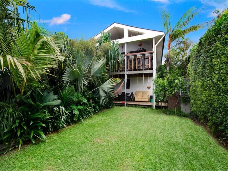 1001 Gold Coast Highway, Palm Beach QLD 4221