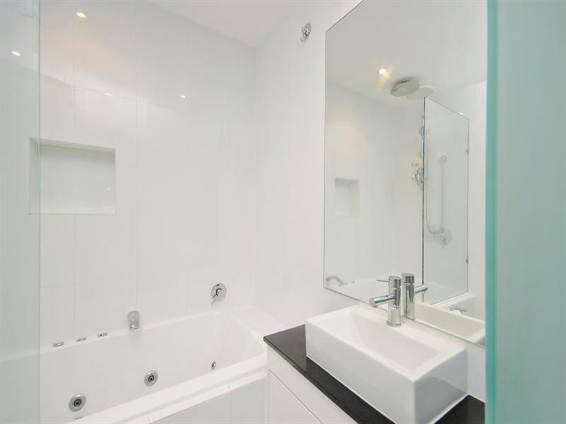 1001 Gold Coast Highway, Palm Beach QLD 4221