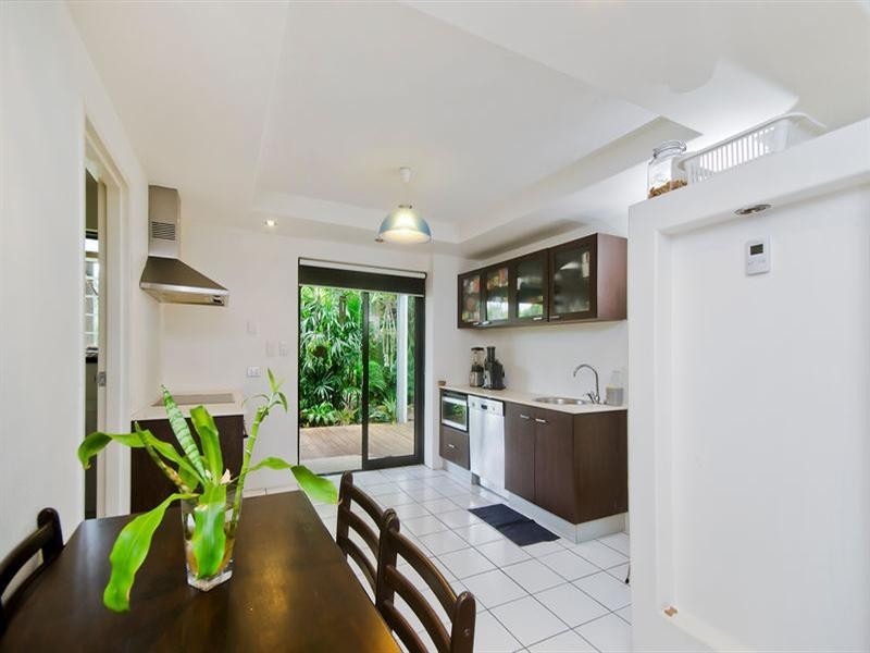 1001 Gold Coast Highway, Palm Beach QLD 4221