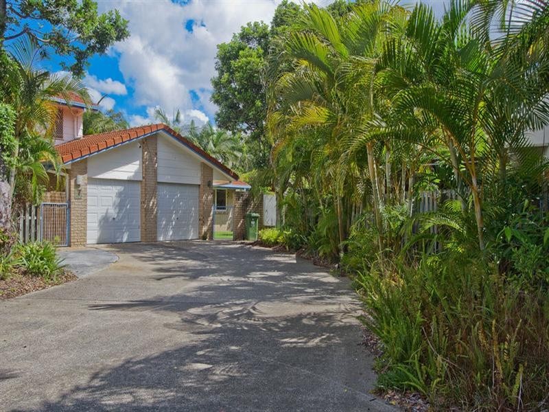 8/17 Cupania Place, Elanora QLD 4221