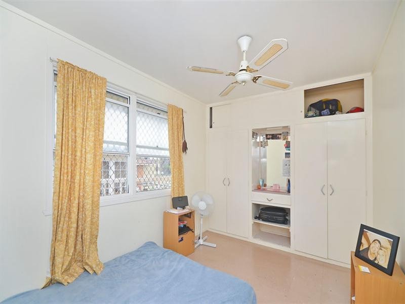 720 Pacific Parade, Currumbin QLD 4223