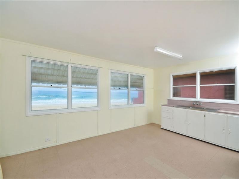 720 Pacific Parade, Currumbin QLD 4223