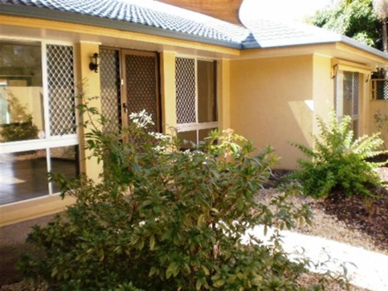 1 Waikiki Avenue, Palm Beach QLD 4221