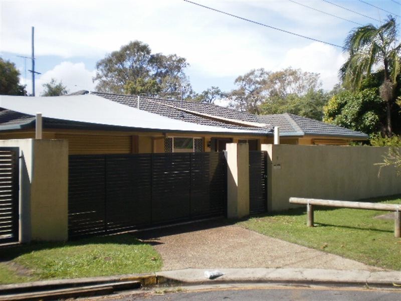 1 Waikiki Avenue, Palm Beach QLD 4221