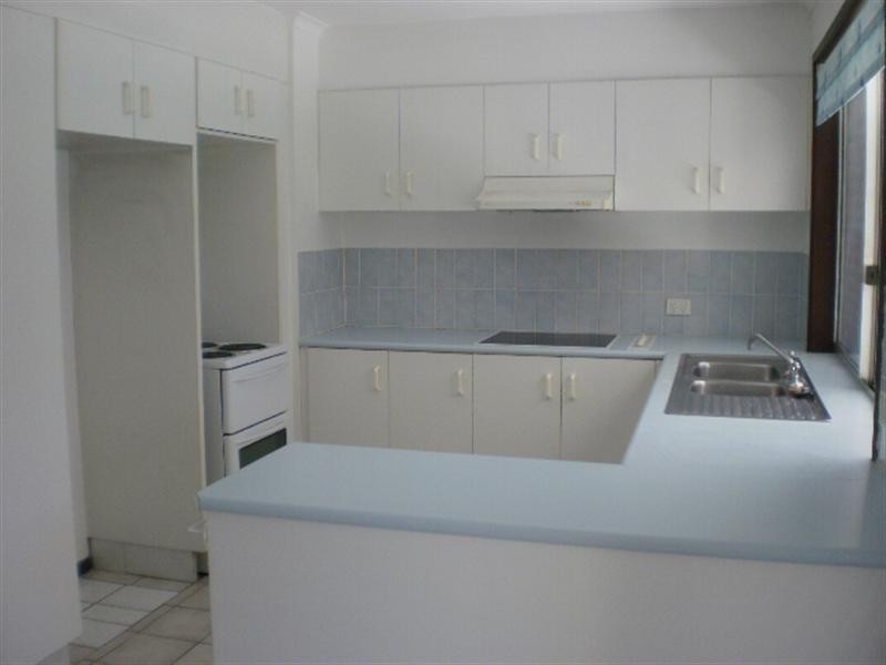 1 Waikiki Avenue, Palm Beach QLD 4221