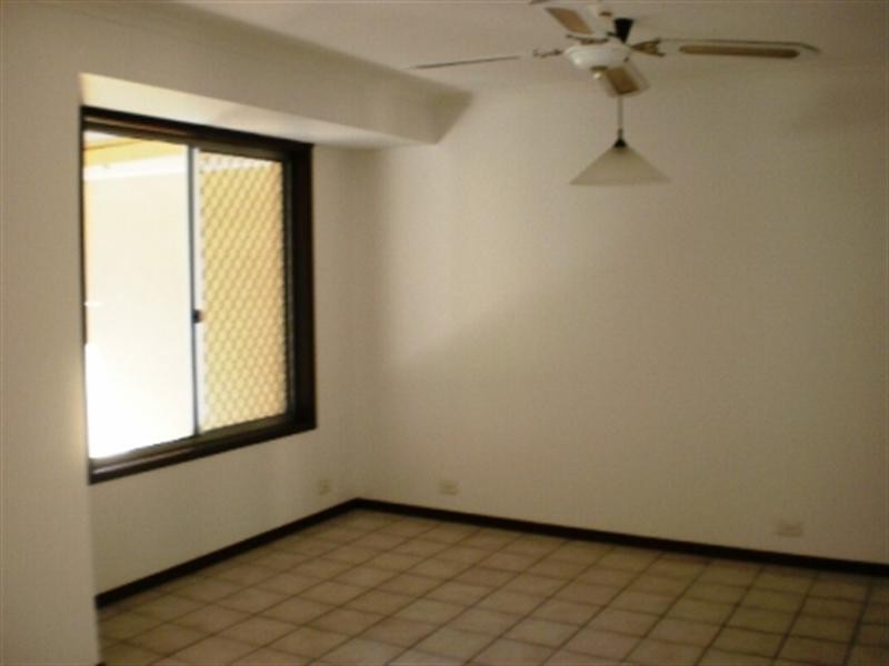 1 Waikiki Avenue, Palm Beach QLD 4221