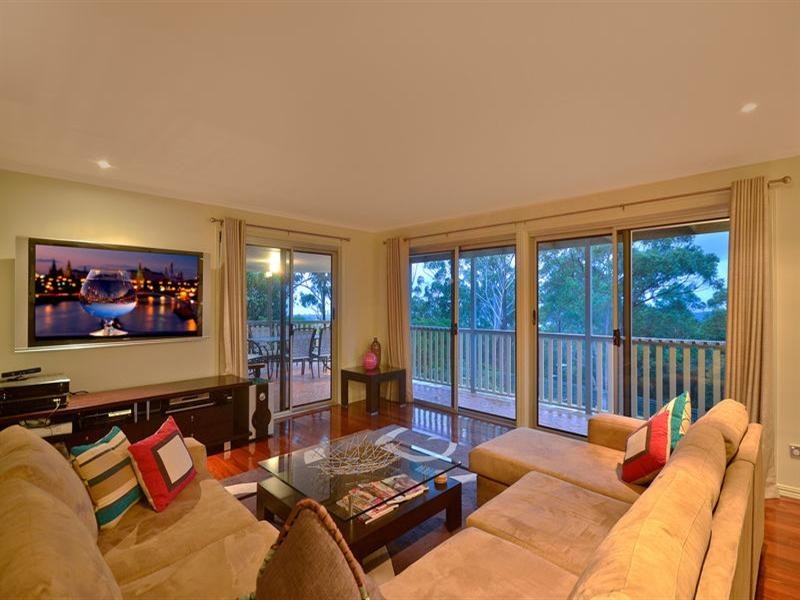 152 Simpsons Road, Currumbin Waters QLD 4223