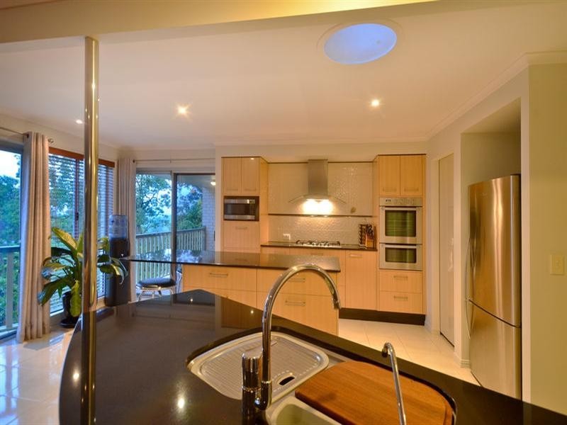 152 Simpsons Road, Currumbin Waters QLD 4223