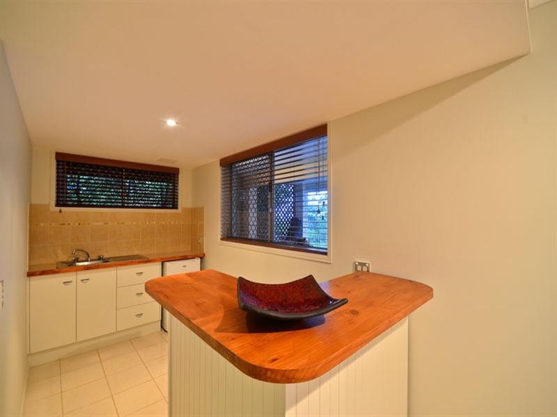 152 Simpsons Road, Currumbin Waters QLD 4223