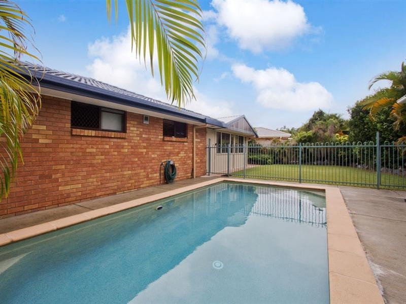 13 Boab Street, Elanora QLD 4221