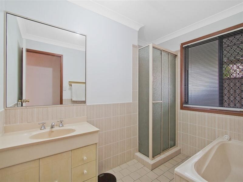 13 Boab Street, Elanora QLD 4221