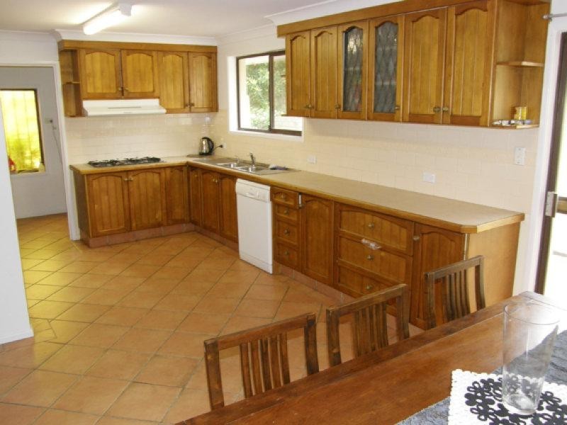 38 Spindle Street, Palm Beach QLD 4221