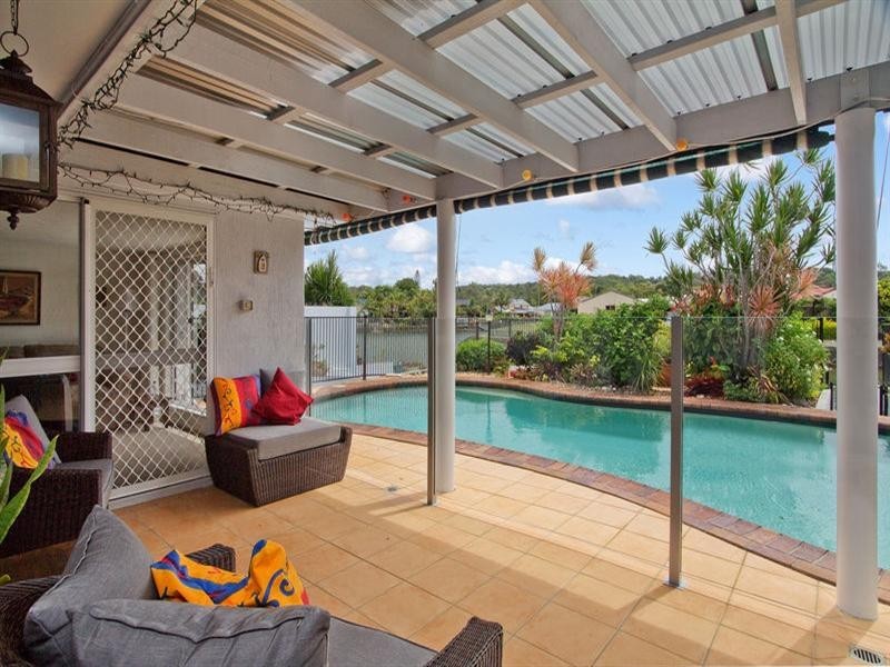 72 Melaleuca Drive, Palm Beach QLD 4221