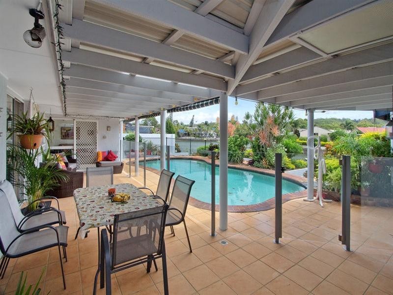 72 Melaleuca Drive, Palm Beach QLD 4221
