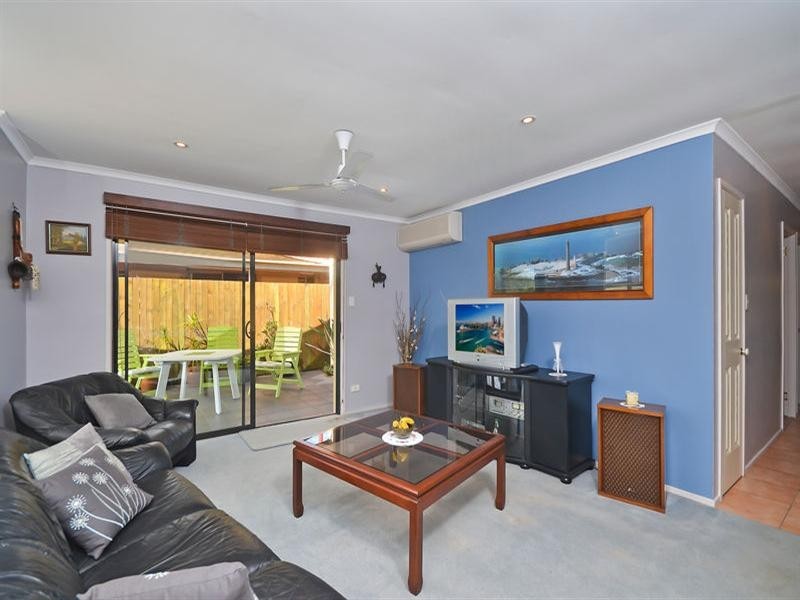 66 TwentyFifth Avenue, Palm Beach QLD 4221