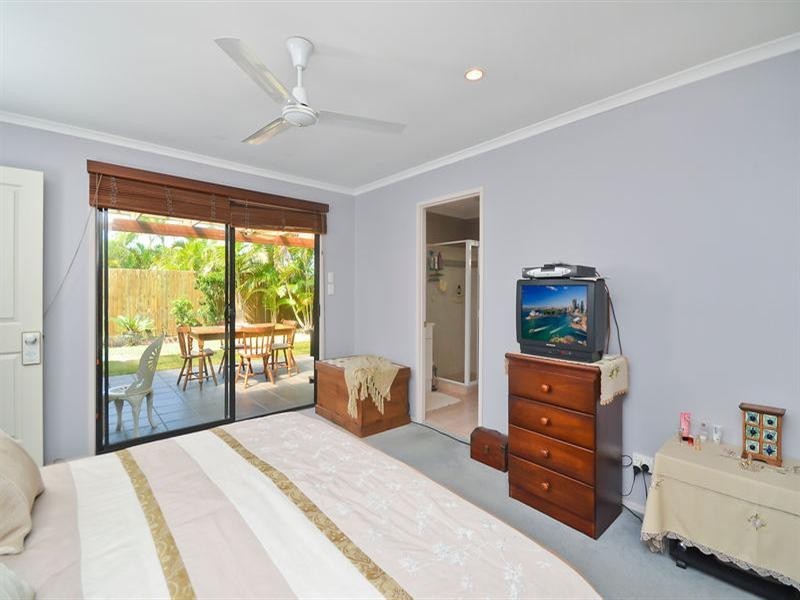 66 TwentyFifth Avenue, Palm Beach QLD 4221