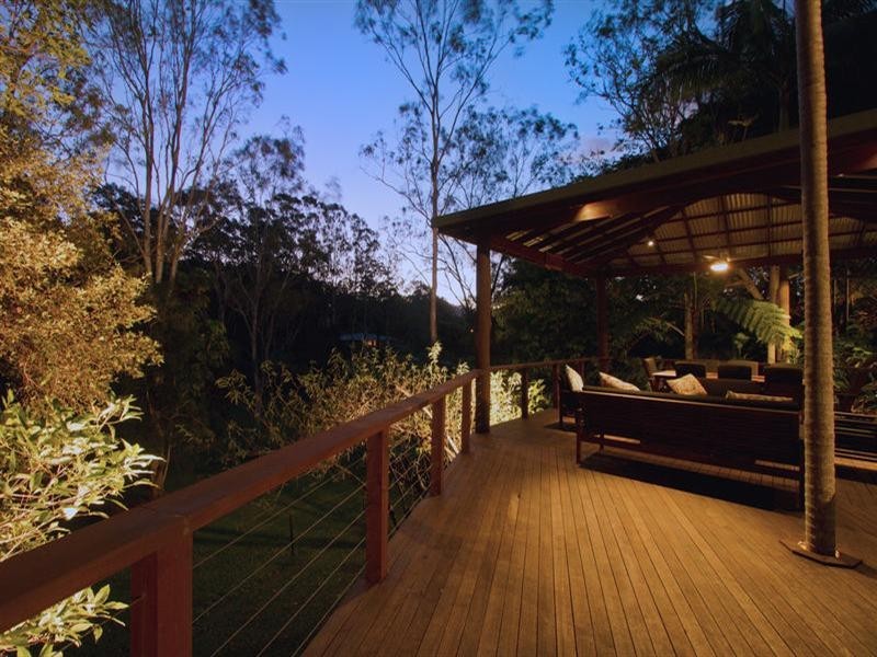 6 Tyalla Court, Tallebudgera QLD 4228