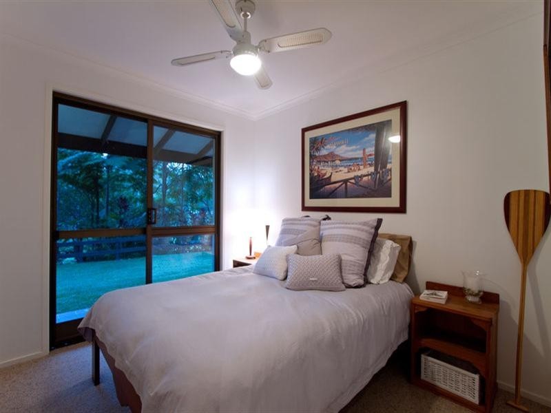 6 Tyalla Court, Tallebudgera QLD 4228