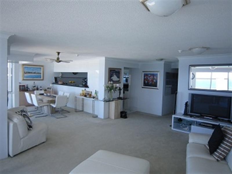 12d/2 19th Ave Apartments, Palm Beach QLD 4221