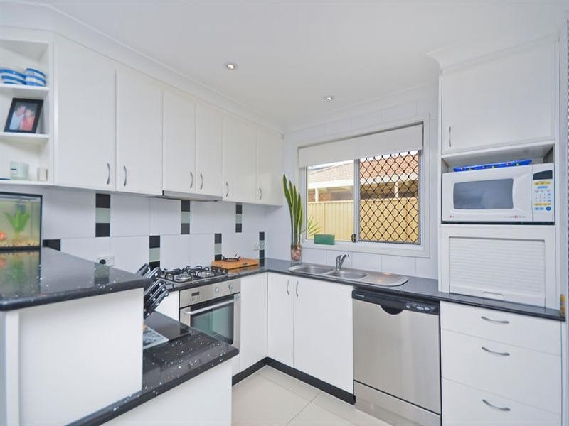 43 Laguna Avenue, Palm Beach QLD 4221