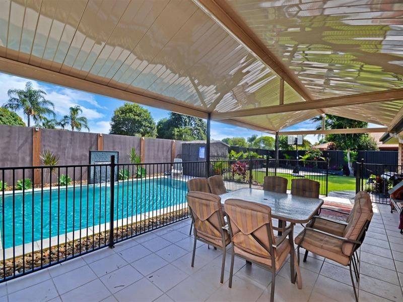 46 Spindle Street, Palm Beach QLD 4221