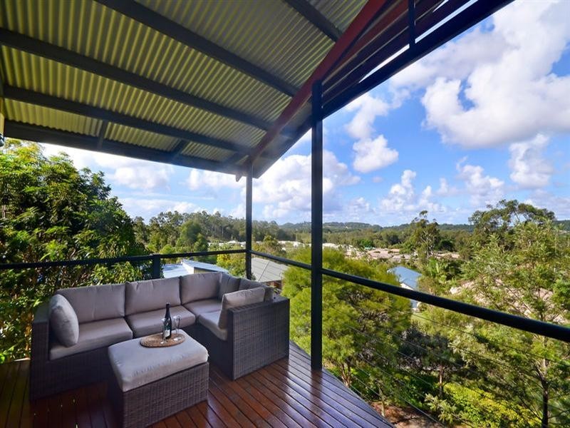 8 Casey Close, Currumbin Waters QLD 4223