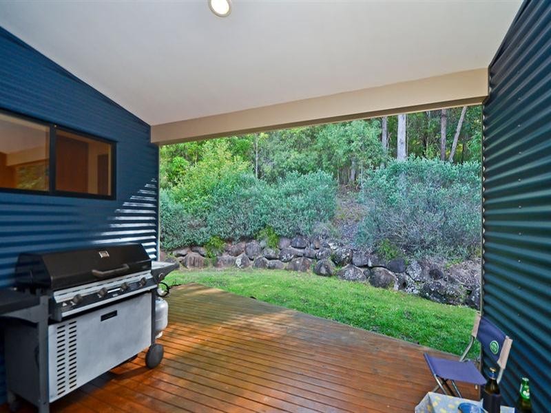 8 Casey Close, Currumbin Waters QLD 4223